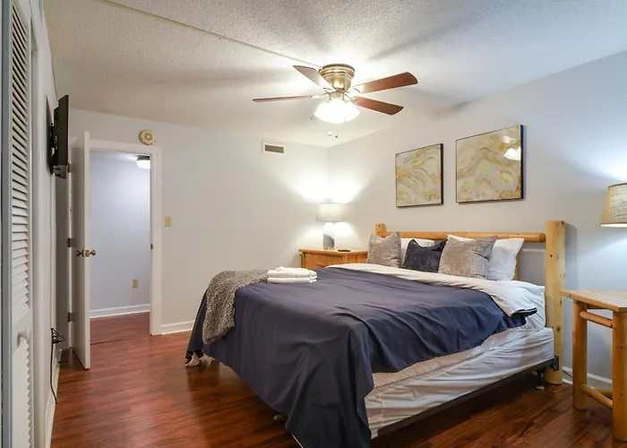 Lovely Gatlinburg Condo Pool Less Than 2 Mi To Tramway!